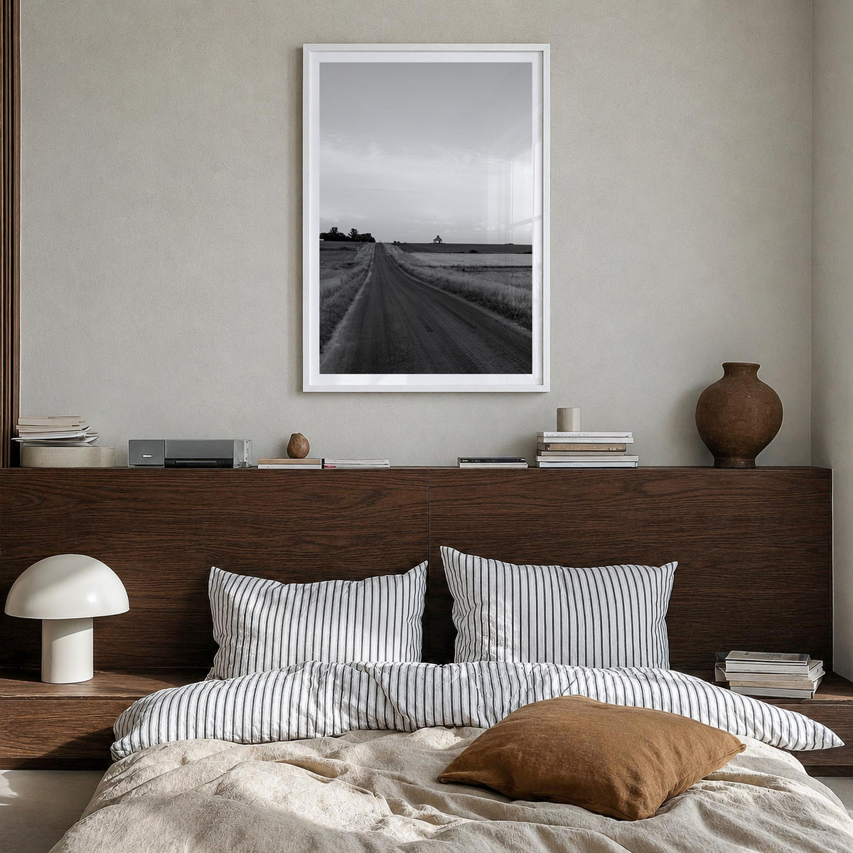 Illinois black & white photo poster of United States – vertical wall art in white wood frame with white border, hanging on wa