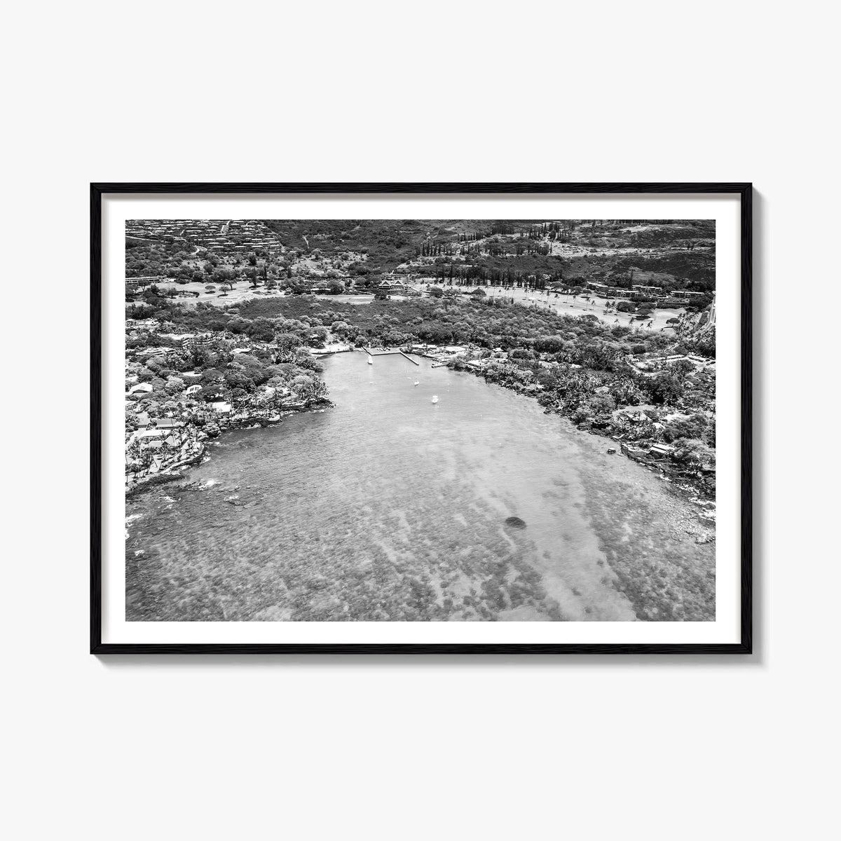 Kailua-Kona black & white photo poster of Hawaii, USA – horizontal wall art, unframed print shown in interior mockup