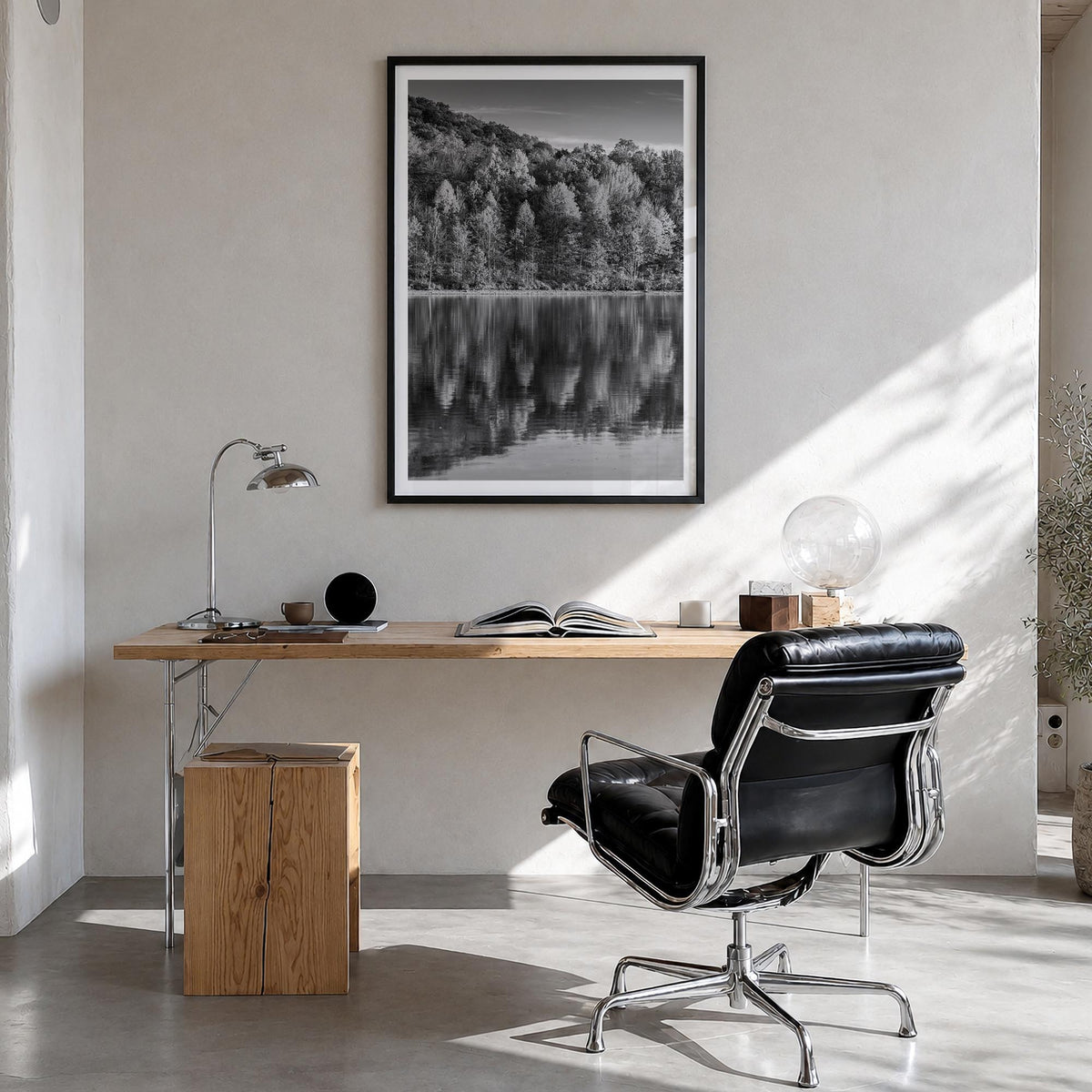 Maryland black & white photo poster of United States – vertical wall art in black wood frame with white border, hanging on wa