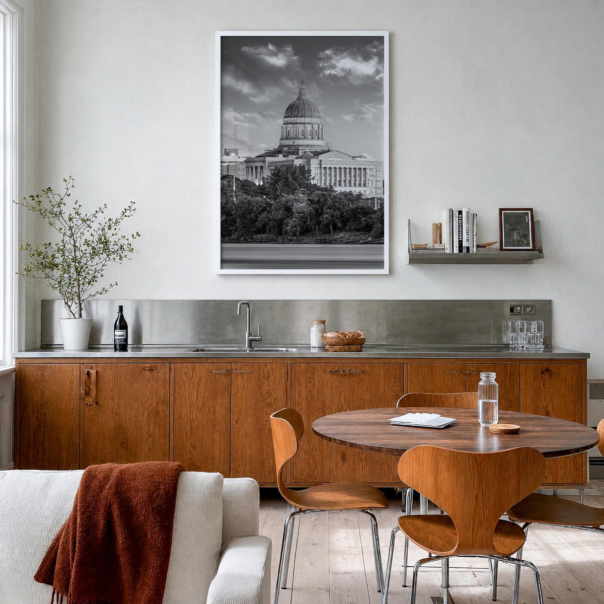 Missouri black & white photo poster of United States – vertical wall art in white wood frame, hanging on wall