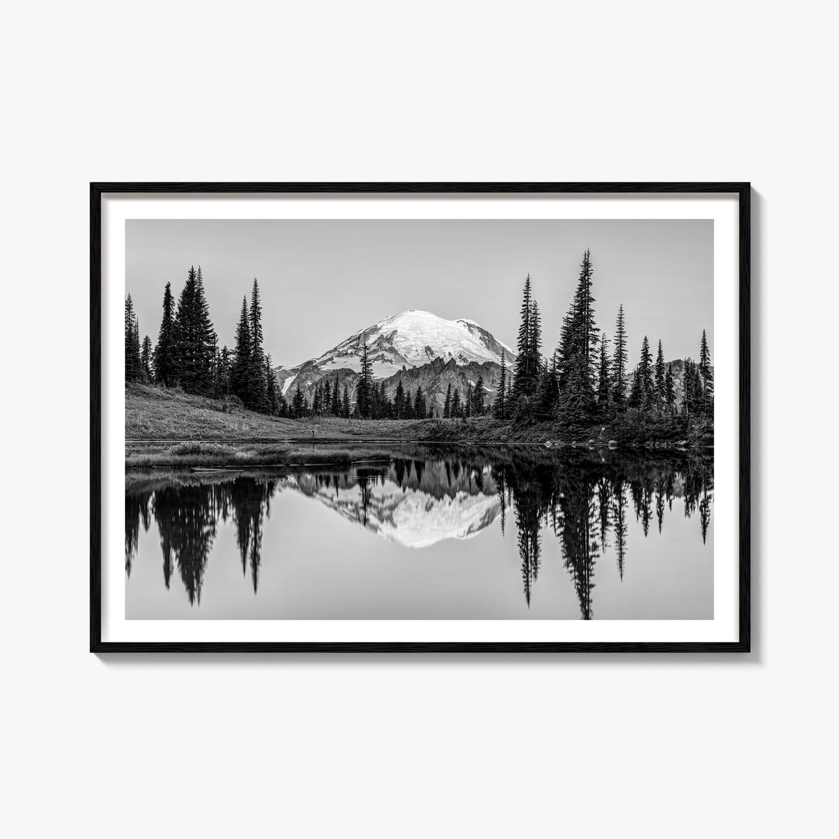 Washington (State) no. 1 black & white photo poster of Washington, USA – horizontal wall art, unframed print shown in interio