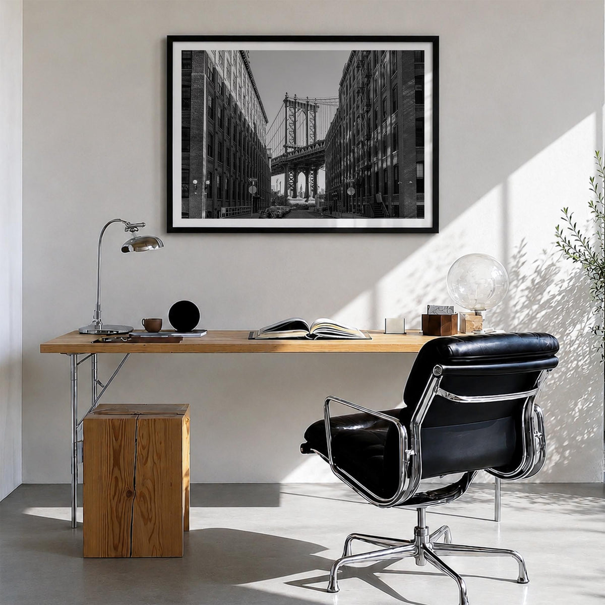 Williamsburg, New York black & white photo poster of New York, USA – horizontal wall art in black wood frame with white borde
