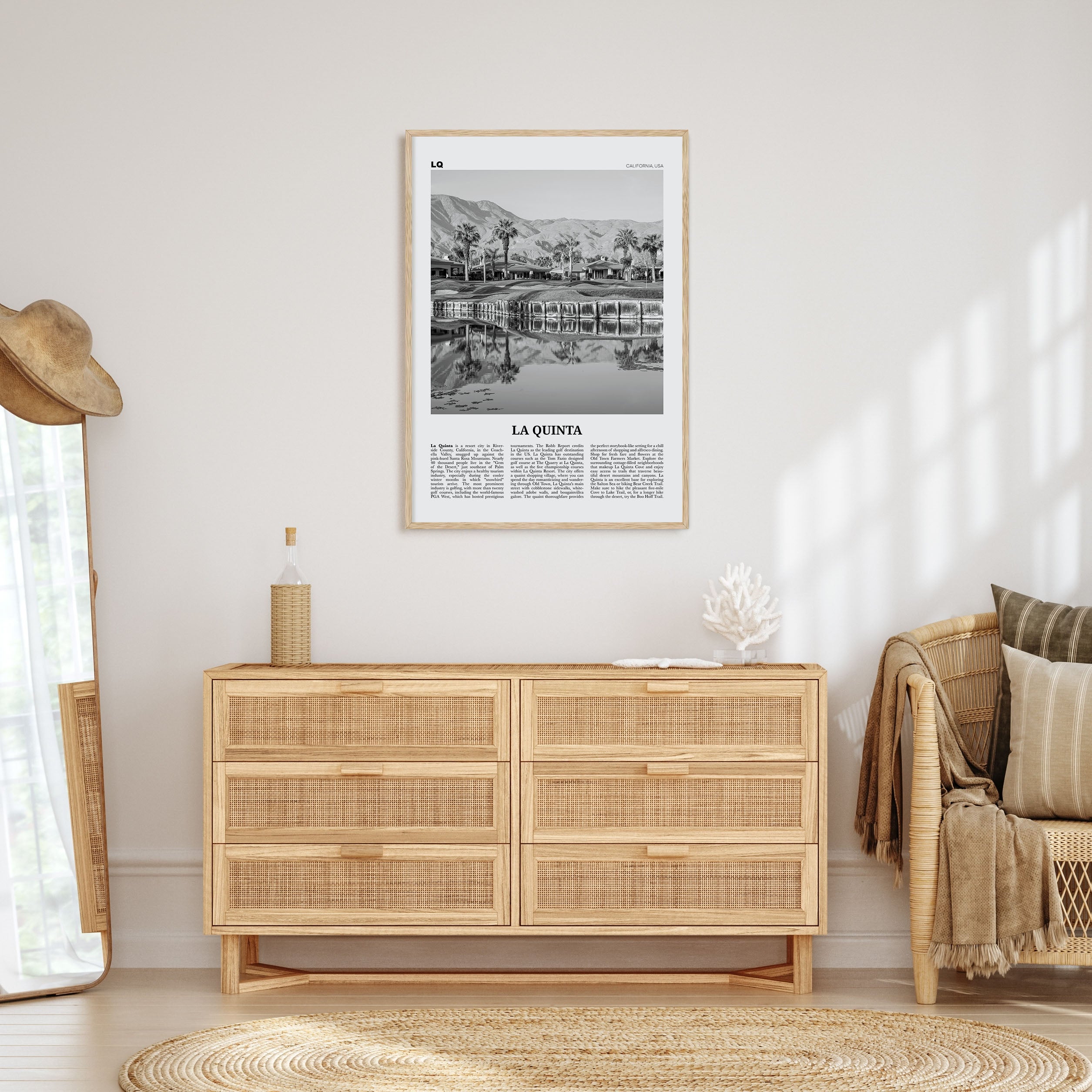 La Quinta Travel B&W No 2 Poster