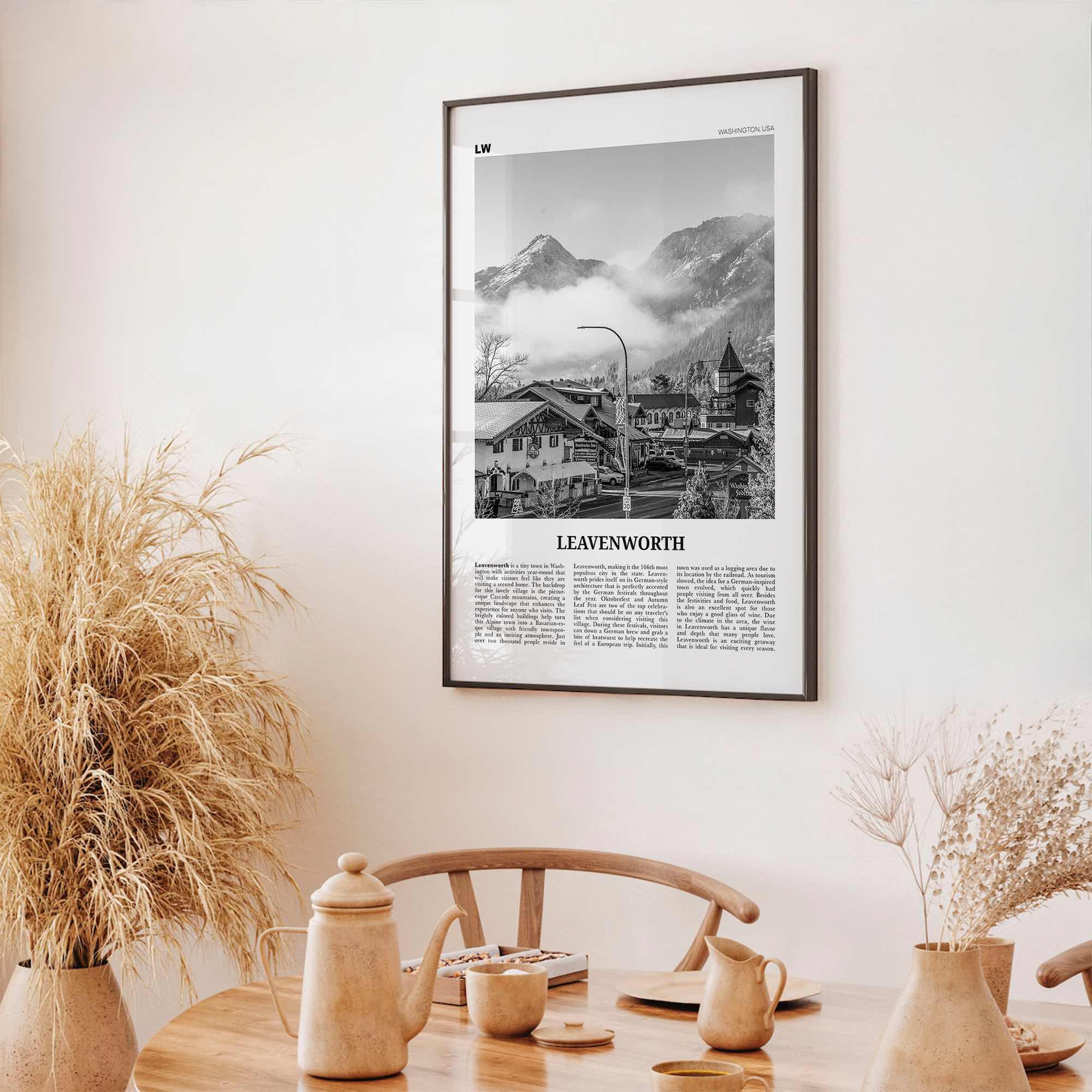 Leavenworth Print Black and White, Leavenworth Wall Art, Leavenworth Poster, Leavenworth Photo, Leavenworth Décor, Washington, USA