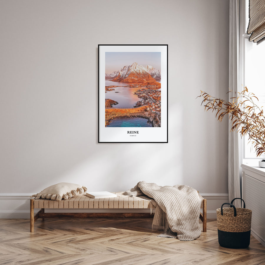 Reine Portrait Color Poster