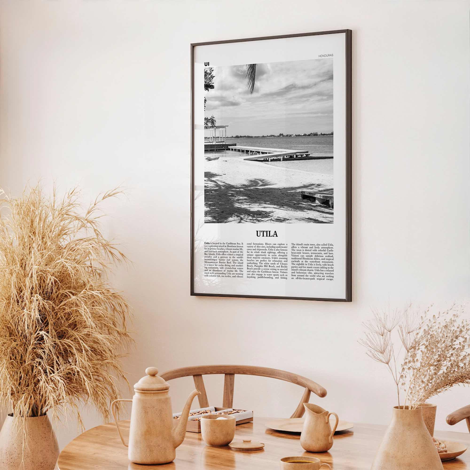Utila Print Black and White, Utila Wall Art, Utila Poster, Utila Photo, Utila Wall Décor, Utila Map, Honduras
