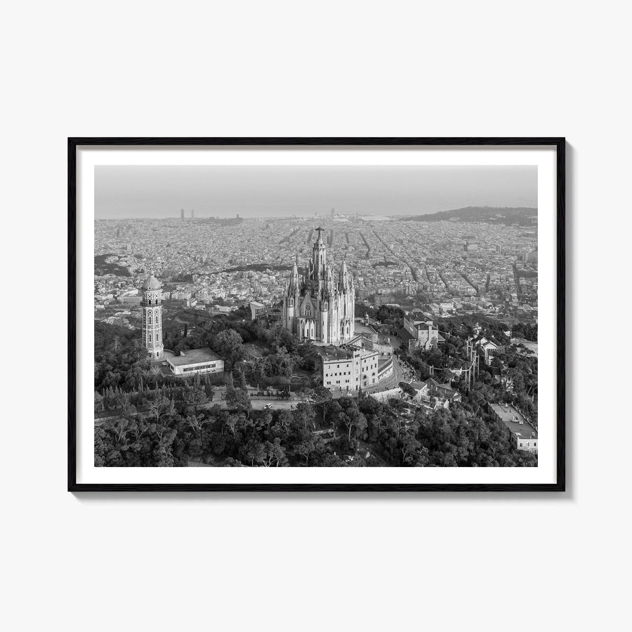 Barcelona black & white photo poster of Spain – horizontal wall art, unframed print shown in interior mockup