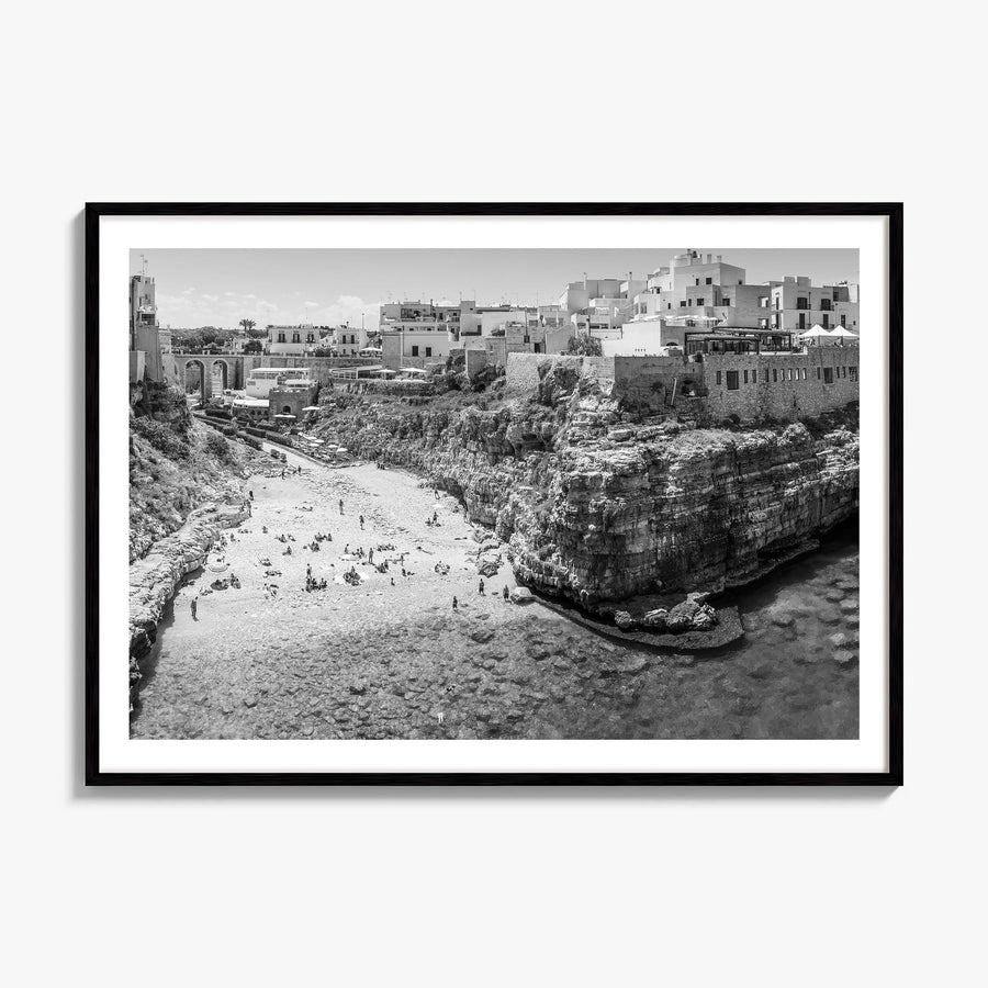 Bari Photo Poster, framed poster mockup, white border