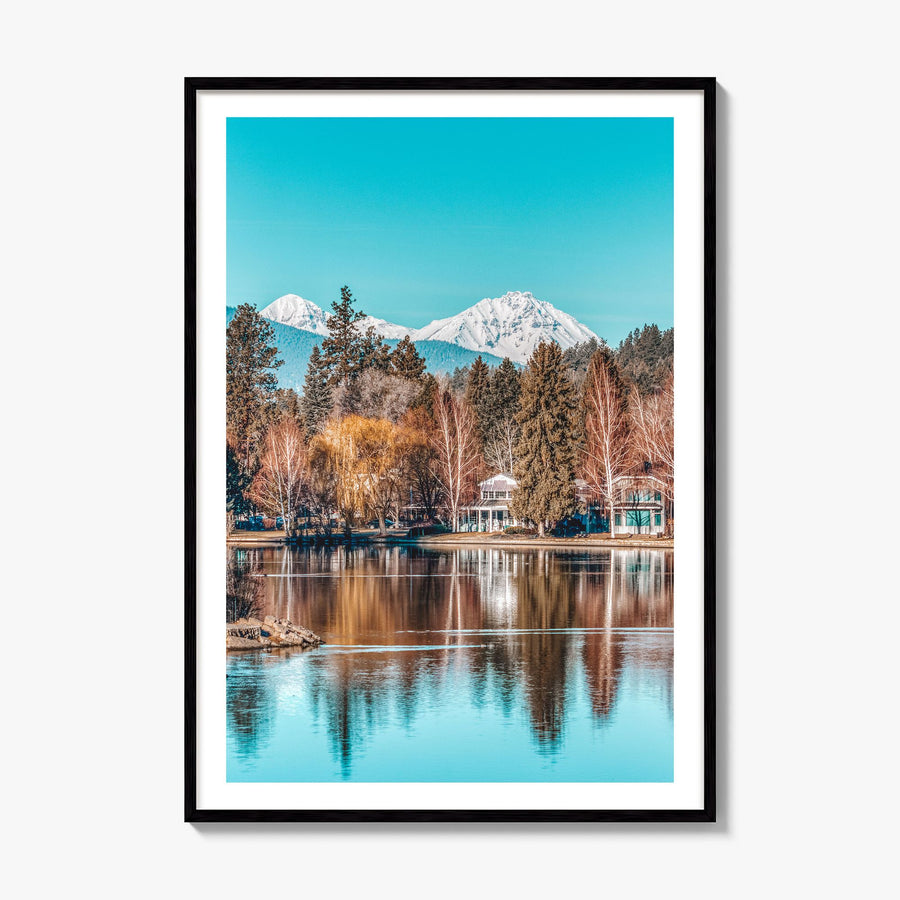 Bend Photo Poster, framed poster mockup, white border