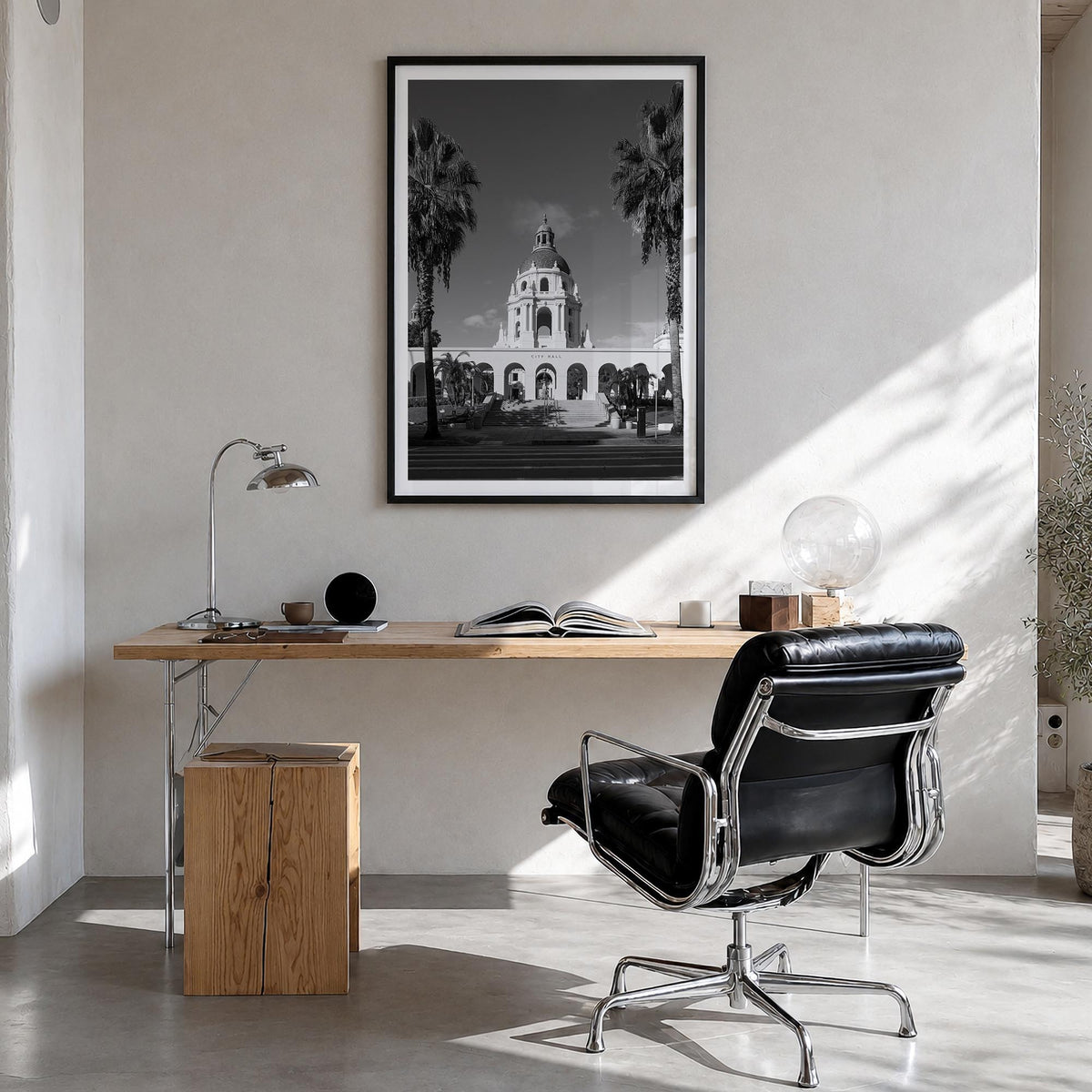 Beverly Hills black & white photo poster of California, USA – vertical wall art in black wood frame with white border, hangin