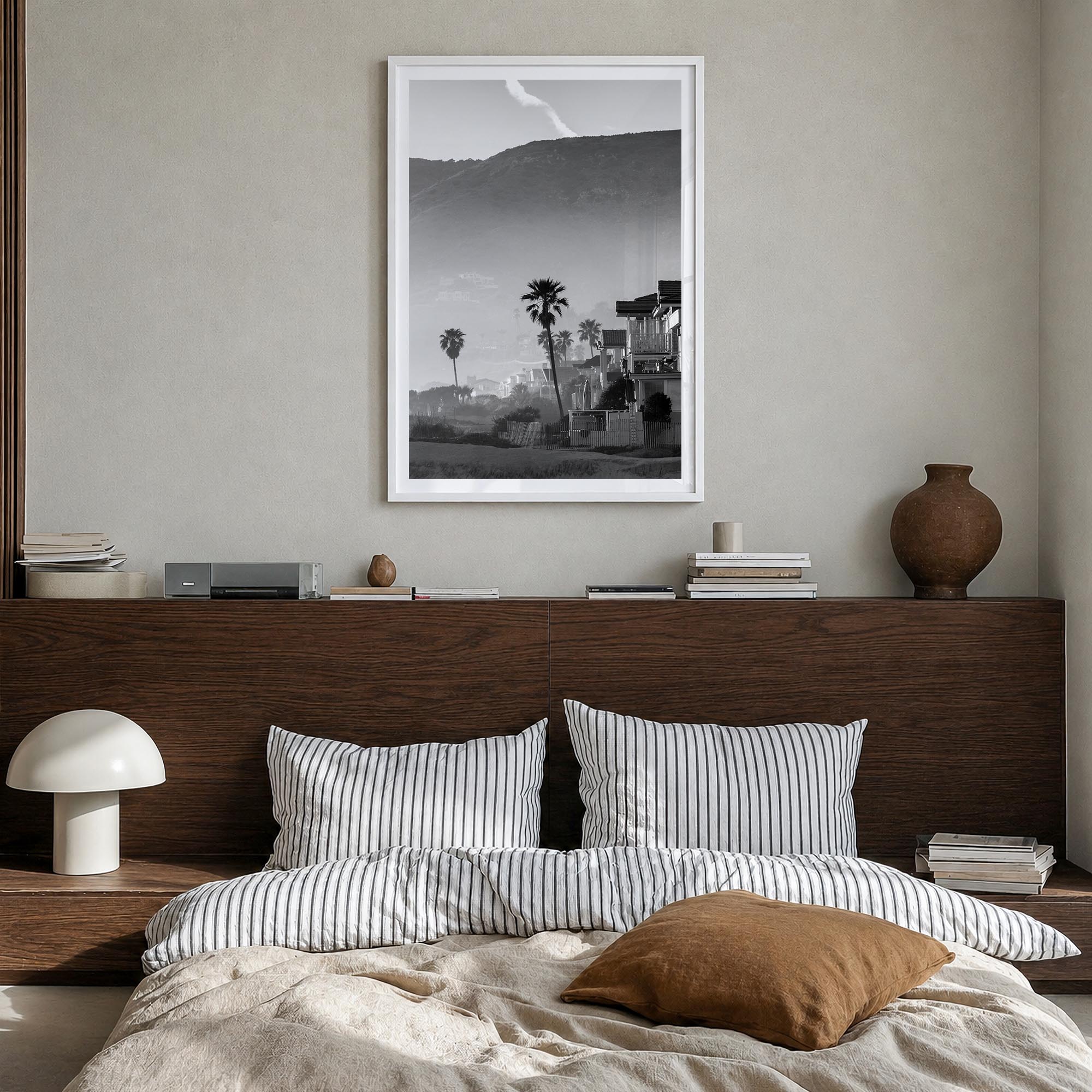 California no. 1 black & white photo poster of United States – vertical wall art in white wood frame with white border, hangi