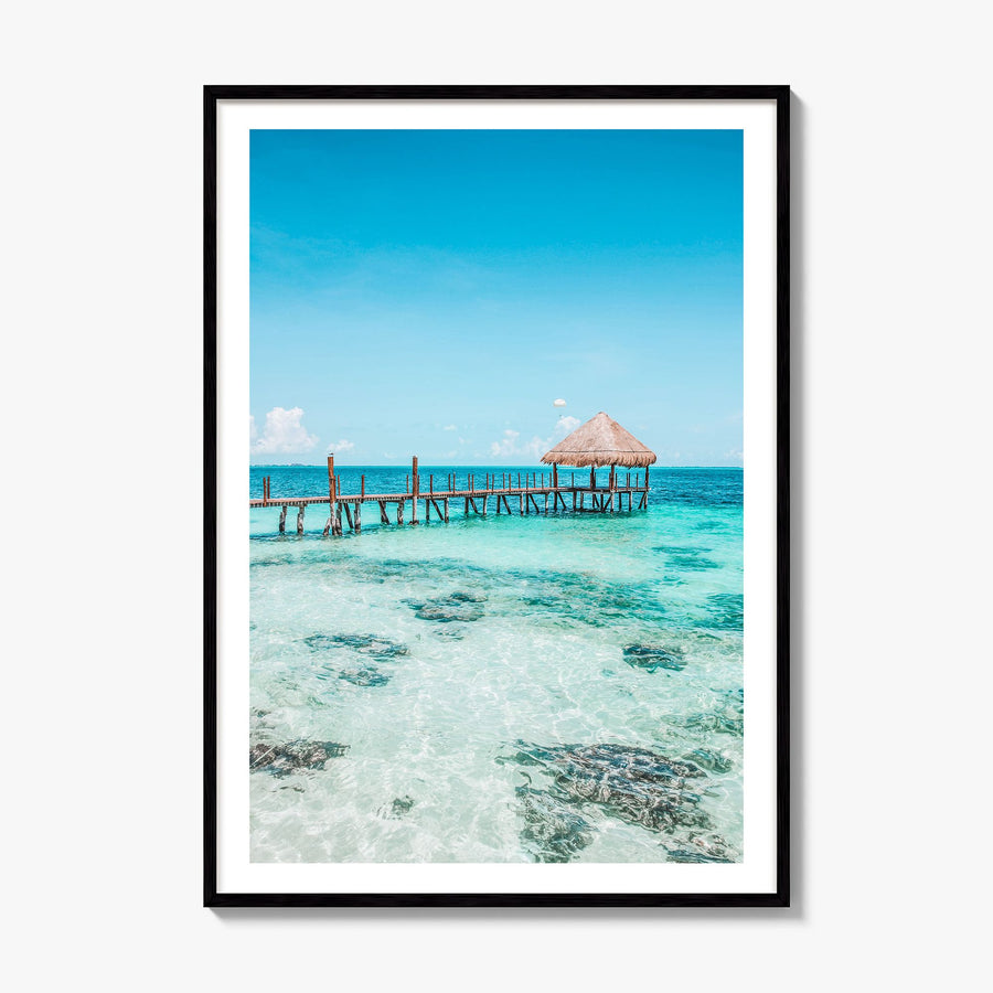 Cancún Photo No 3 Poster, framed poster mockup, white border