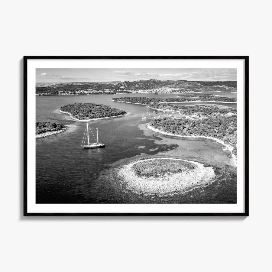 Croatia Photo Poster, framed poster mockup, white border