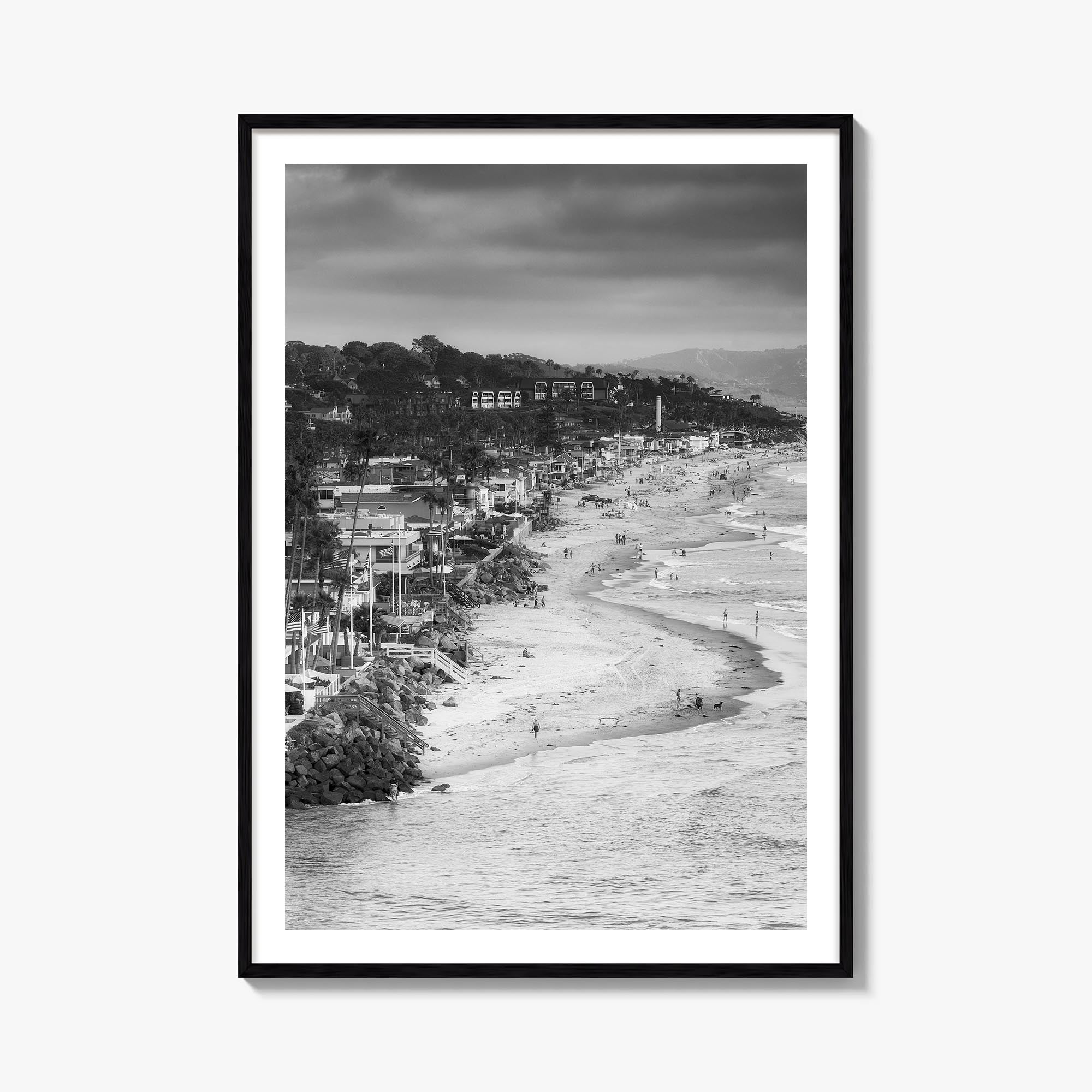 Del Mar black & white photo poster of California, USA – vertical wall art, unframed print shown in interior mockup