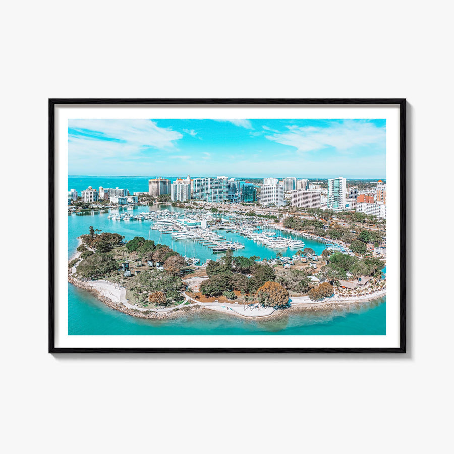 Florida colorful photo poster of United States – horizontal wall art, unframed print shown in interior mockup
