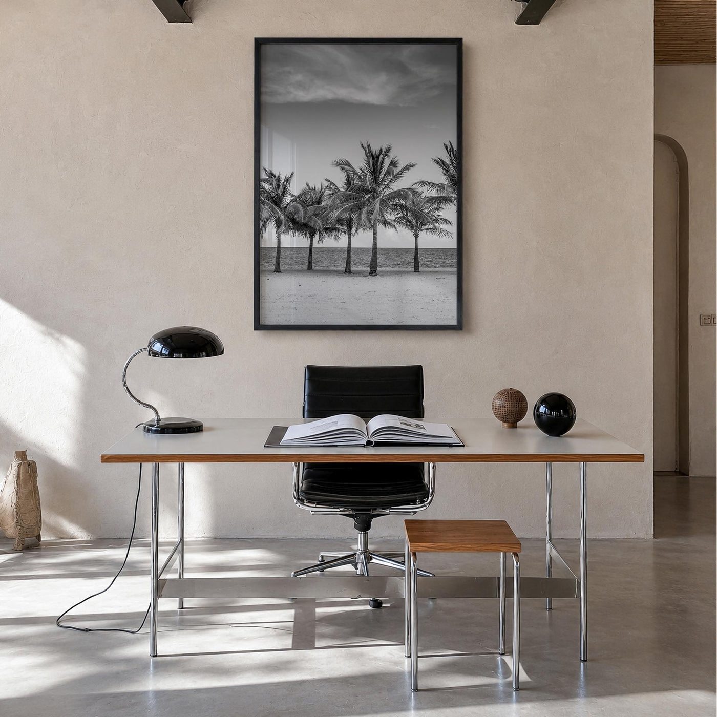 Florida no. 2 black & white photo poster of United States – vertical wall art in black wood frame, hanging on wall