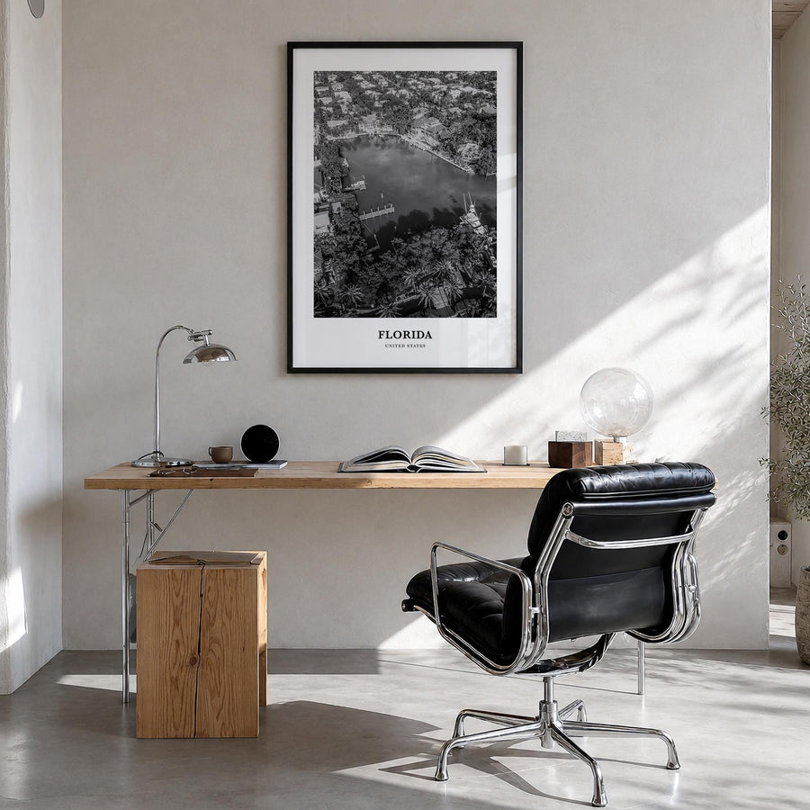 Florida no. 4 black & white classic poster of United States – vertical wall art in black wood frame, hanging on wall