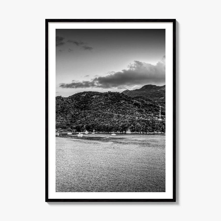Haiti Photo Poster, framed poster mockup, white border