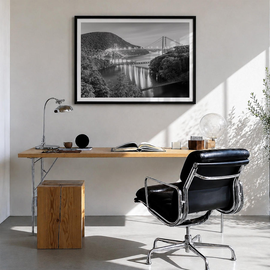 Hudson Valley black & white photo poster of New York, USA – horizontal wall art in black wood frame with white border, hangin