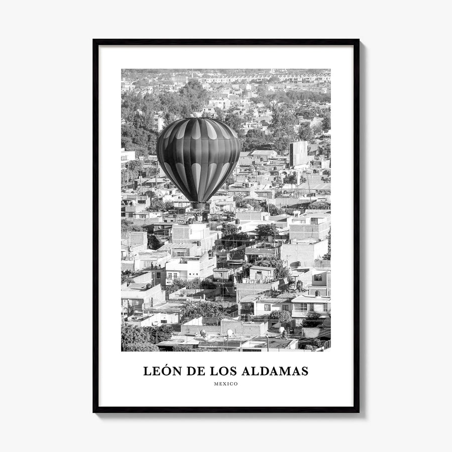 León de los Aldama Classic Poster, framed poster mockup