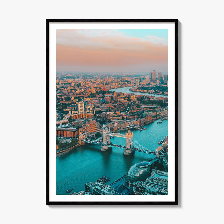London Photo No 1 Poster, framed poster mockup, white border