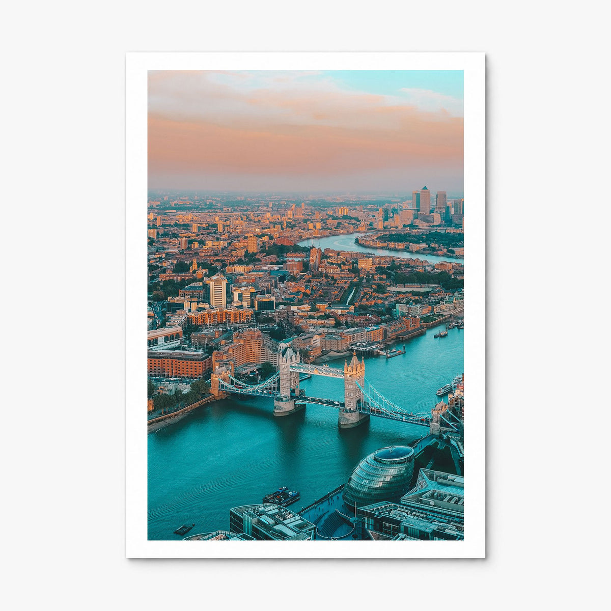 London Photo No 1 Poster, print only (unframed), white border