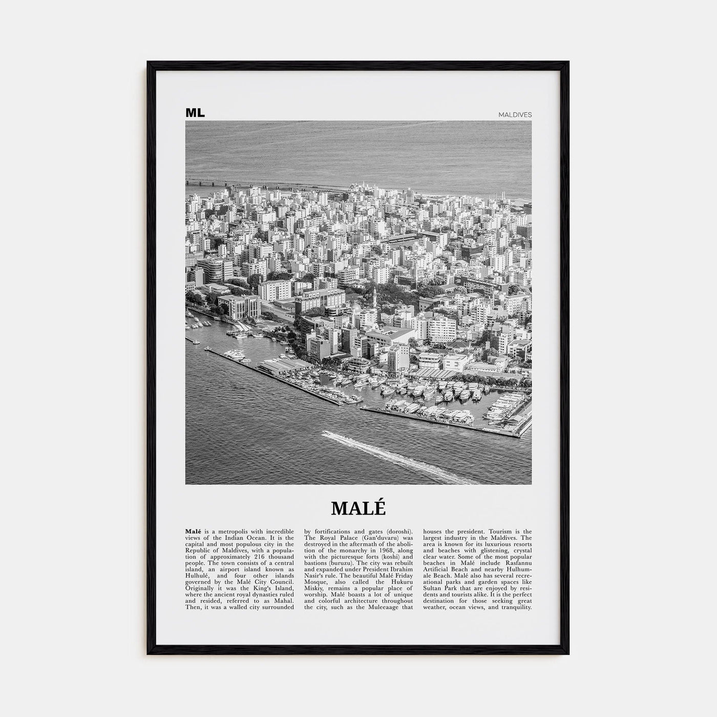 Malé Poster Black Wood / 8x12 in Nbourhood Travel B&W Poster