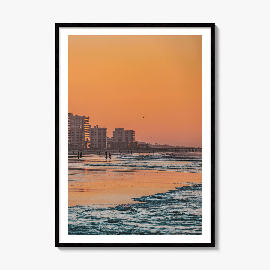Myrtle Beach Photo No 1 Poster, framed poster mockup, white border