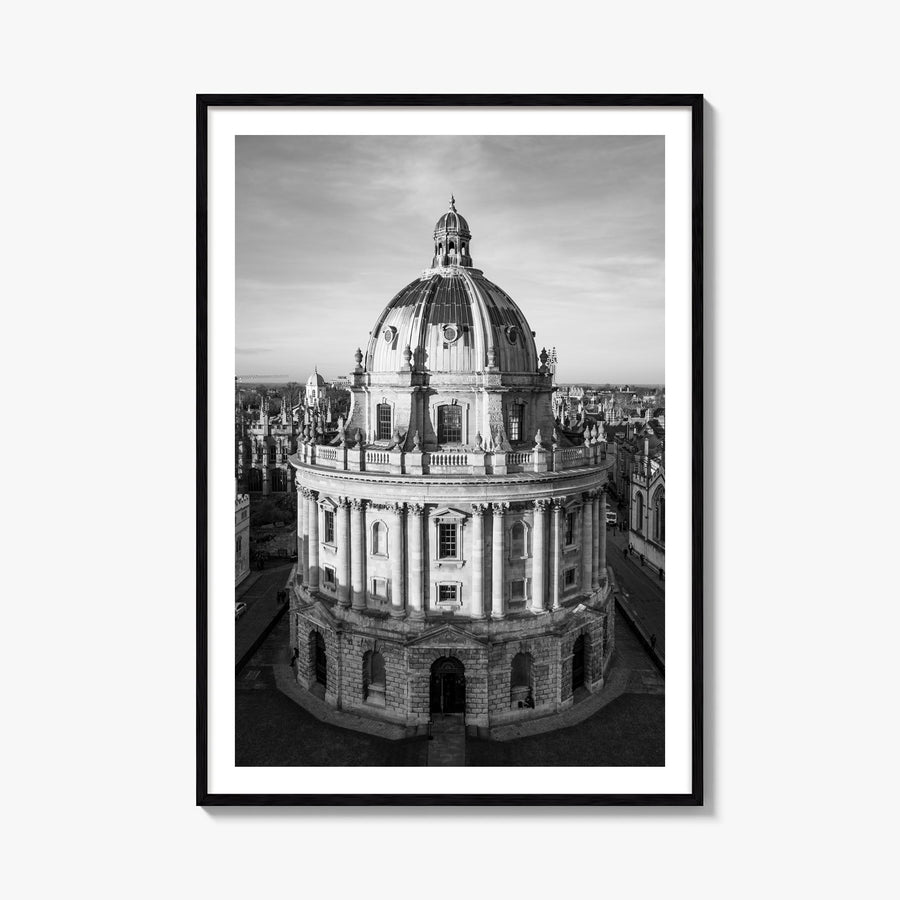 Oxford, England black & white photo poster of United Kingdom – vertical wall art, unframed print shown in interior mockup