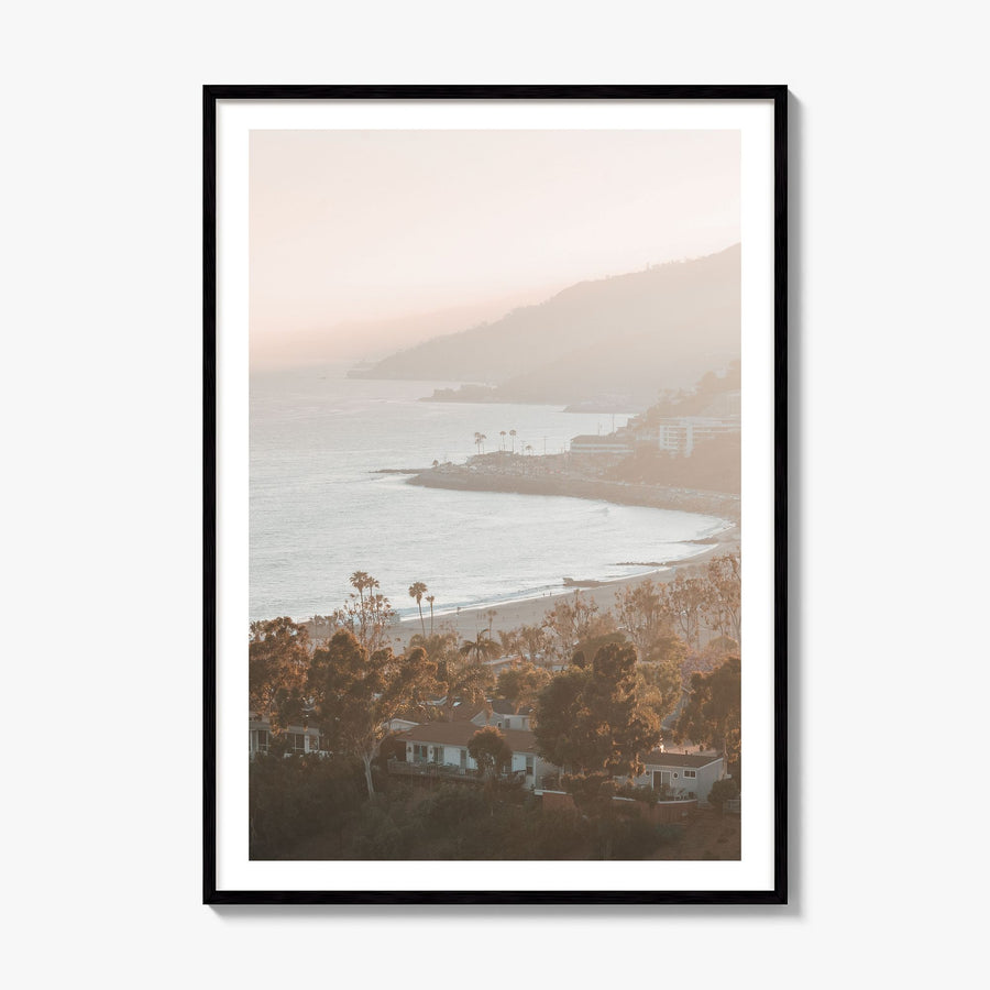 Pacific Palisades Photo No 1 Poster, framed poster mockup, white border