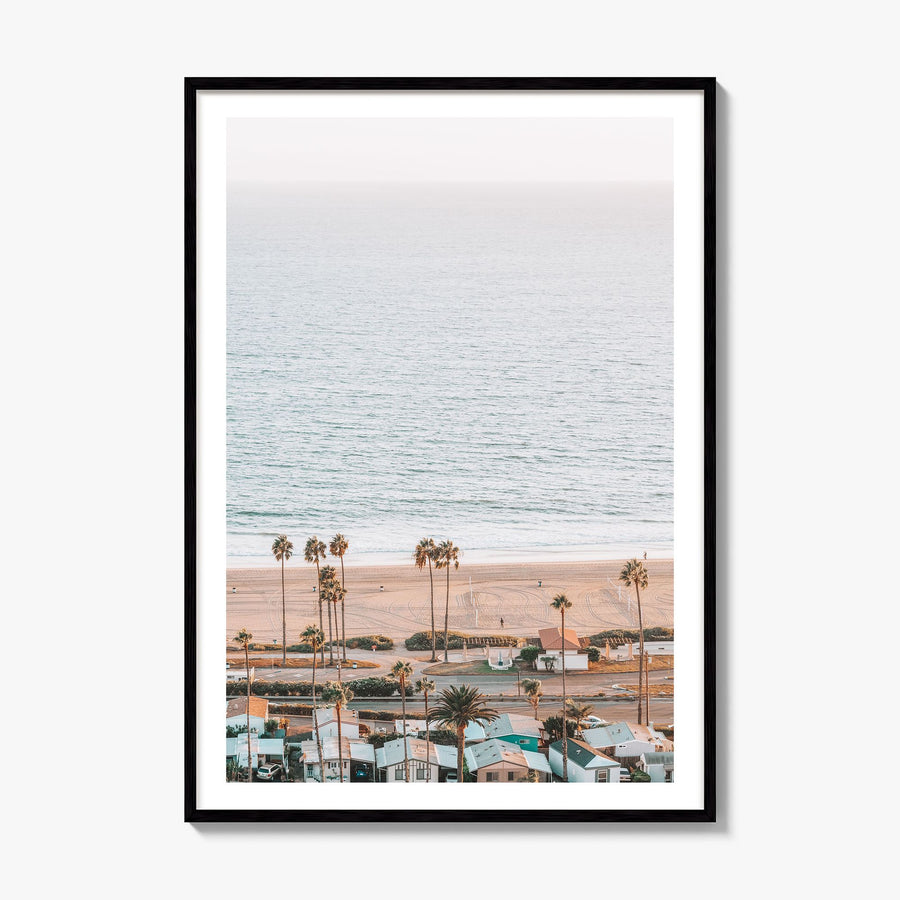 Pacific Palisades Photo No 3 Poster, framed poster mockup, white border