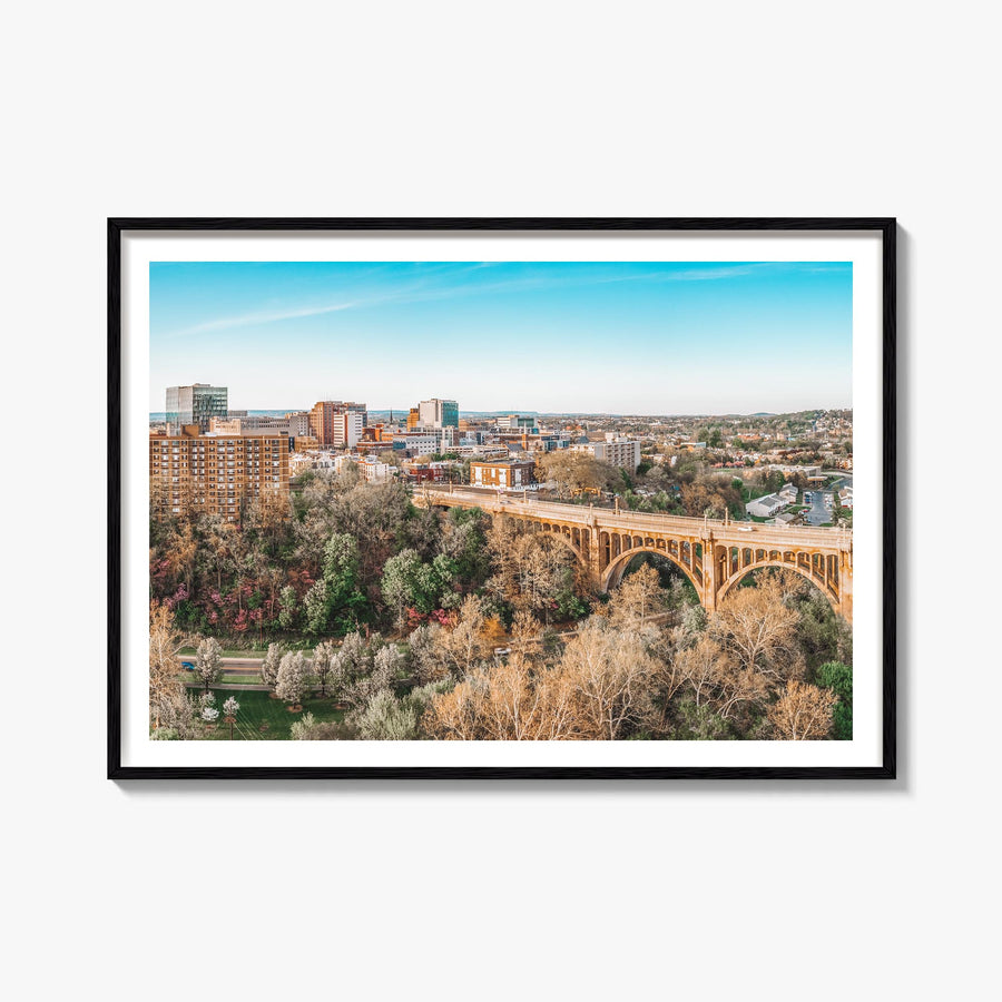 Pennsylvania colorful photo poster of United States – horizontal wall art, unframed print shown in interior mockup