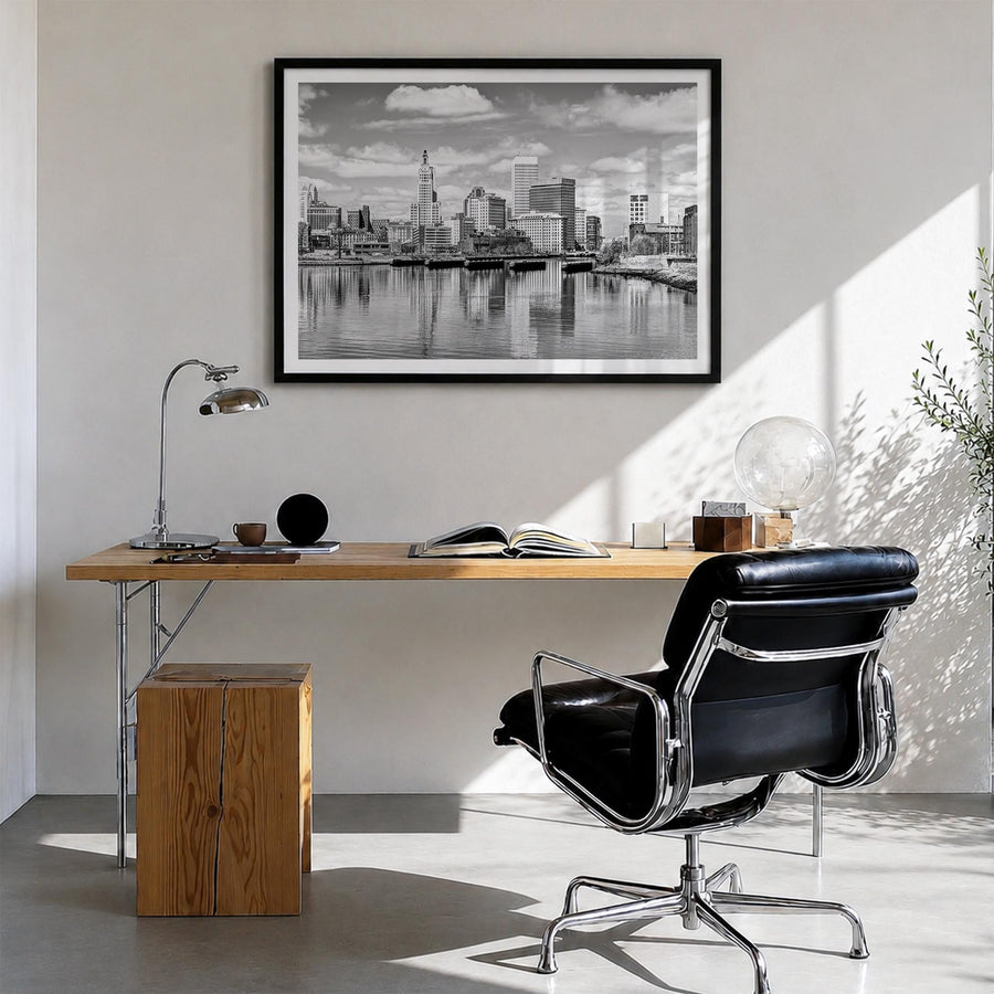 Providence black & white photo poster of Rhode Island, USA – horizontal wall art in black wood frame with white border, hangi