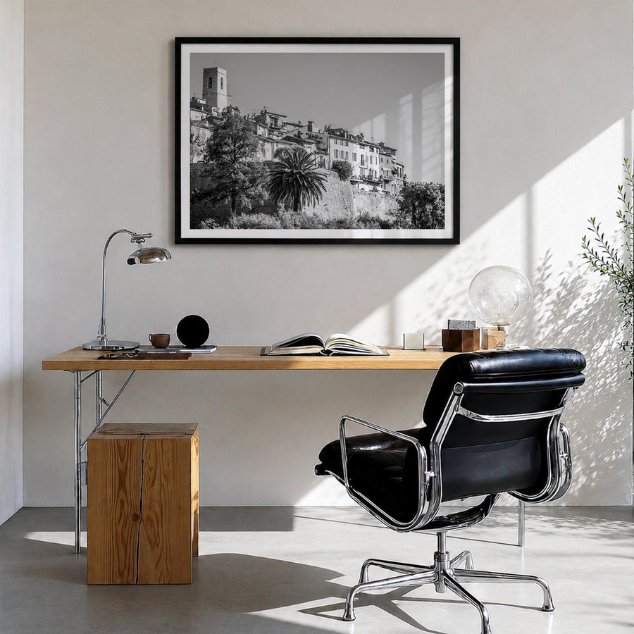 Saint Paul black & white photo poster of Minnesota, USA – horizontal wall art in black wood frame with white border, hanging 