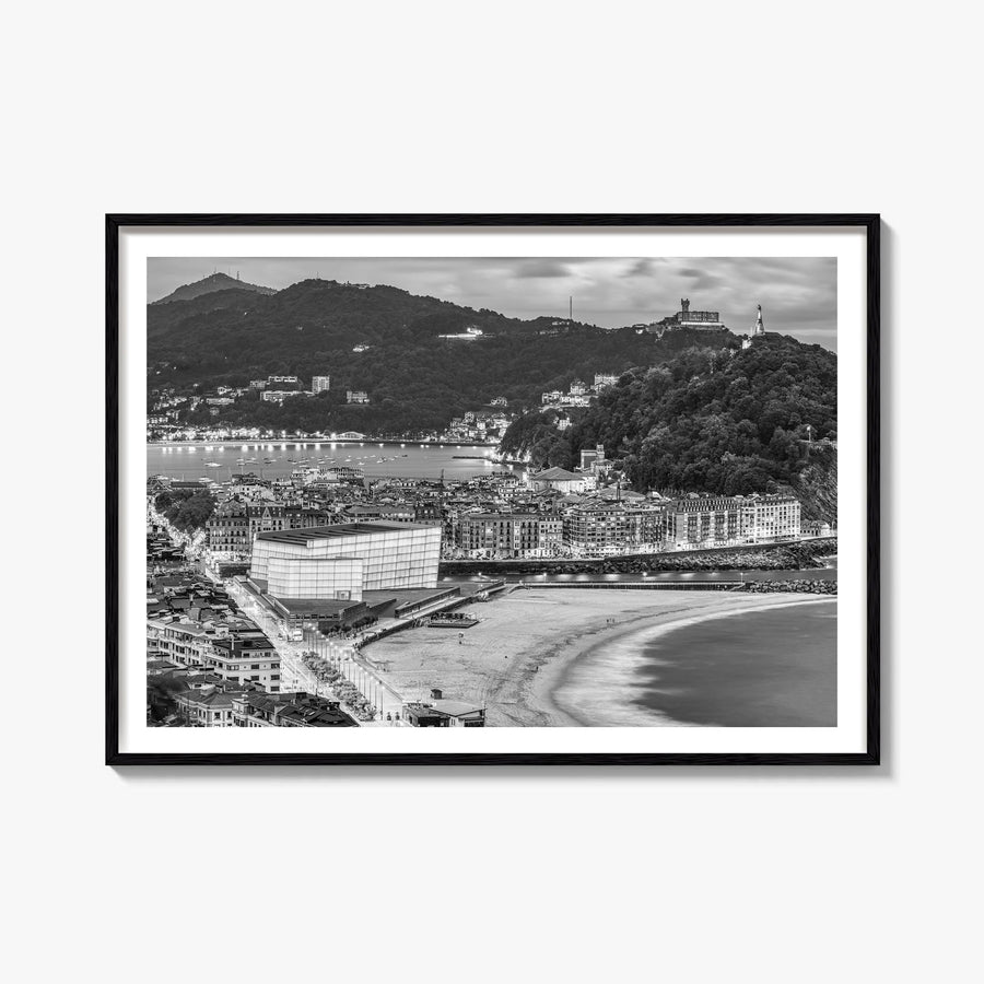 San Sebastián black & white photo poster of Spain – horizontal wall art, unframed print shown in interior mockup