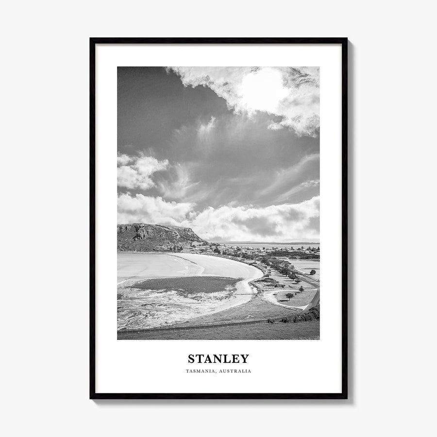 Stanley Classic Poster, framed poster mockup