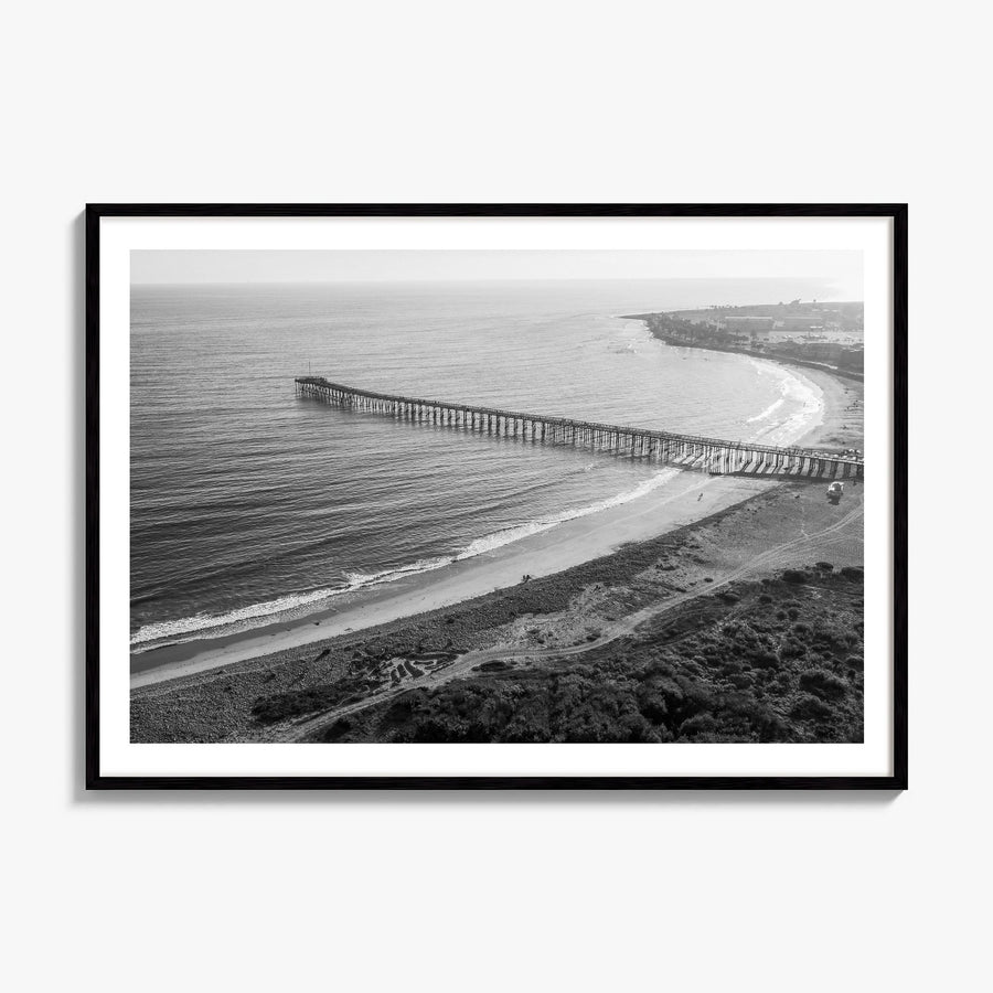 Ventura Photo No 1 Poster, framed poster mockup, white border