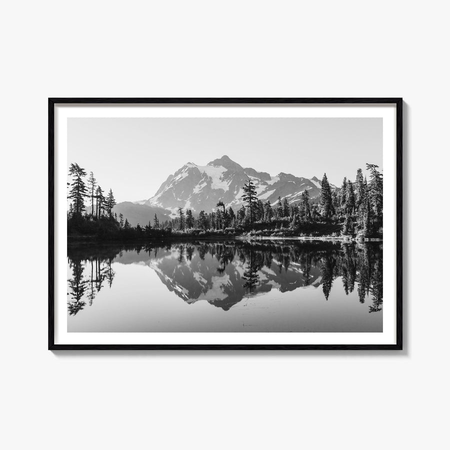 Washington (State) no. 2 black & white photo poster of Washington, USA – horizontal wall art, unframed print shown in interio