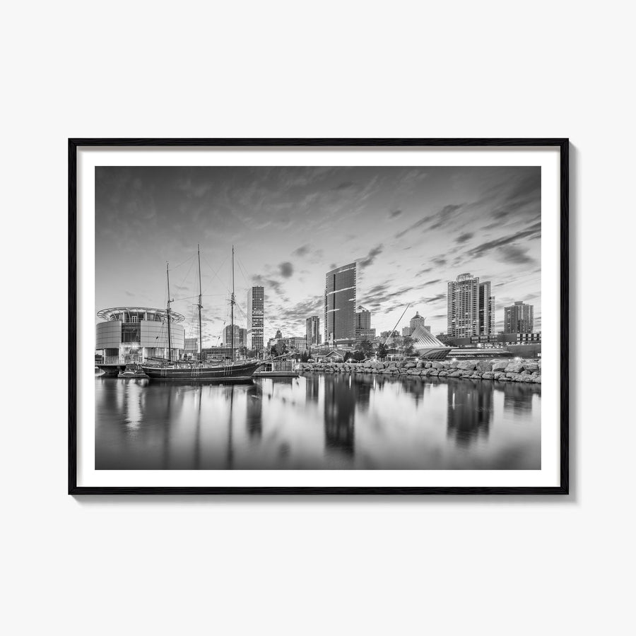 Wisconsin black & white photo poster of United States – horizontal wall art, unframed print shown in interior mockup