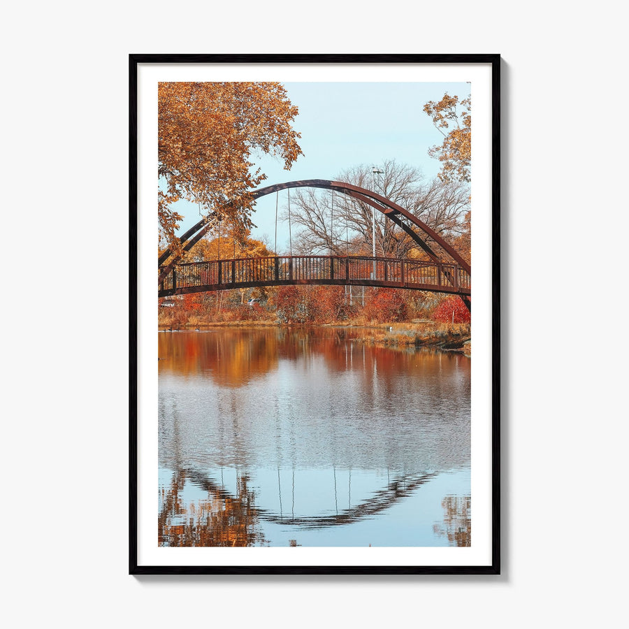 Wisconsin Photo No 3 Poster, framed poster mockup, white border